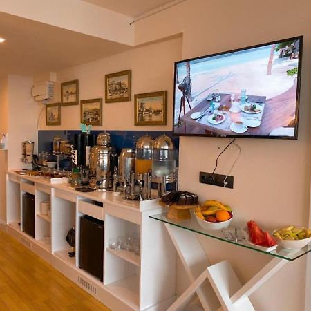 Panoramic Sea And City View Aparthotel In Orbi City Батуми Екстериор снимка